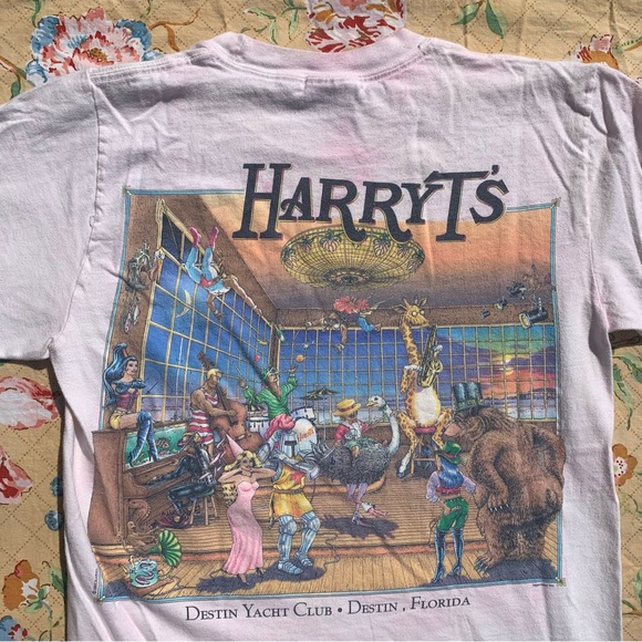 Harry T’s Boathouse Yacht Club Destin Florida Vintage Animal Ball Graphic Tee 🦒 - Picture 5 of 15